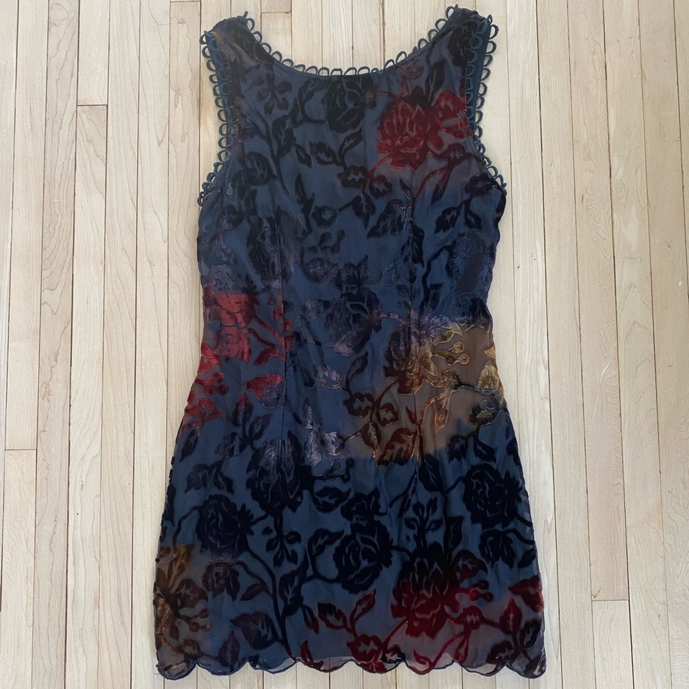 BLACK SHEEP/BLACK SWAN DRESS | Women’s XS